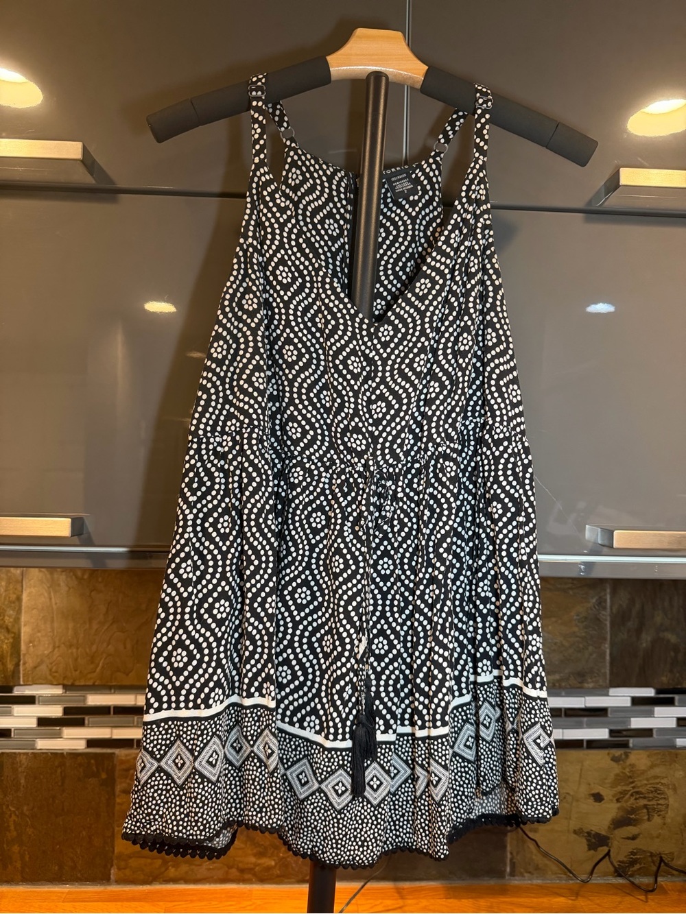 torrid Black & White Geometric Tank Top